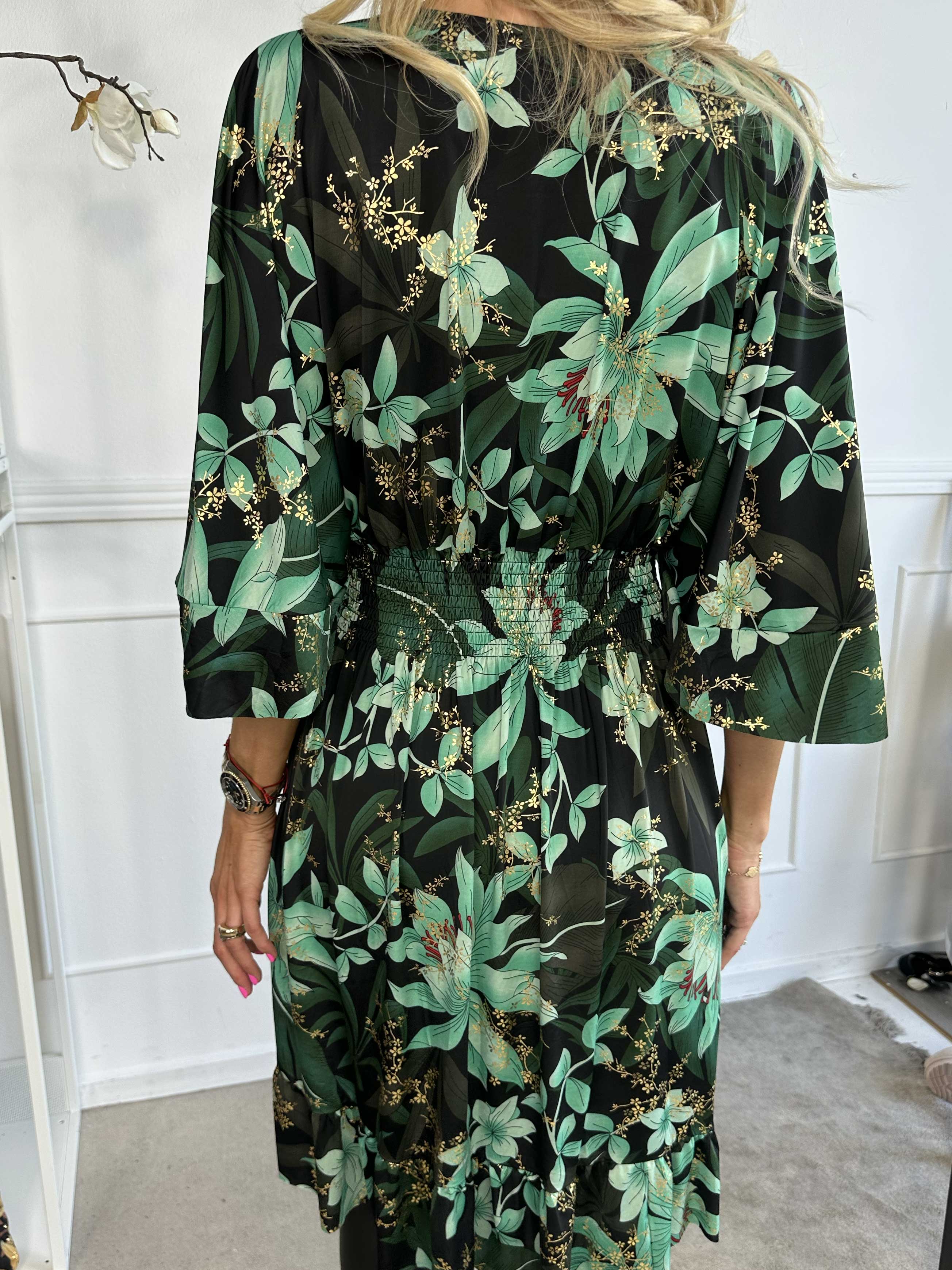 Pamela Gold Flower Short - Elastisk kjole med smock og flæser